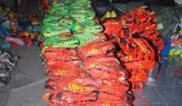 Thu giữ gần 3000 đôi giày nhái các hãng nổi tiếng